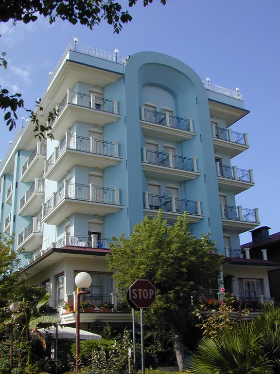 Hotel Atlantic Riviera Mare Misano Adriatico Exterior photo